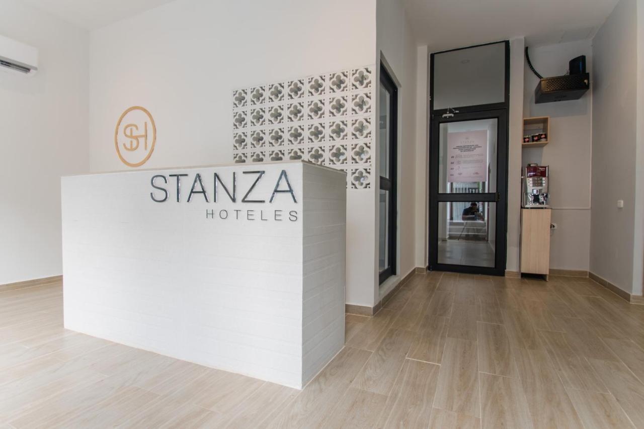 Stanza Hotel Сінселехо Екстер'єр фото